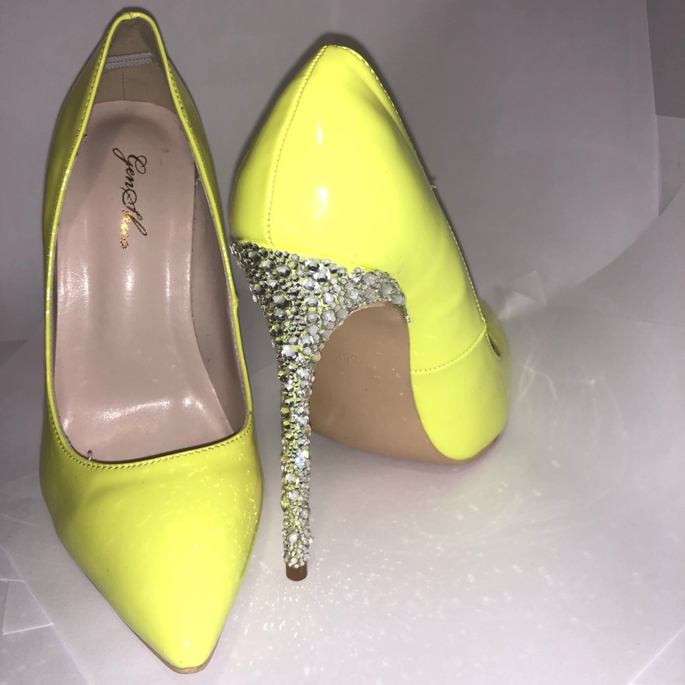 Handcrafted bedazzled Neon yellow 6 inch heels.